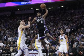 中场球员的 中场球员的