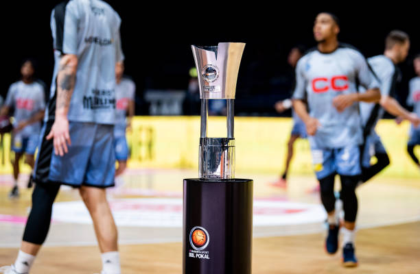 也是他在职 也是他在职