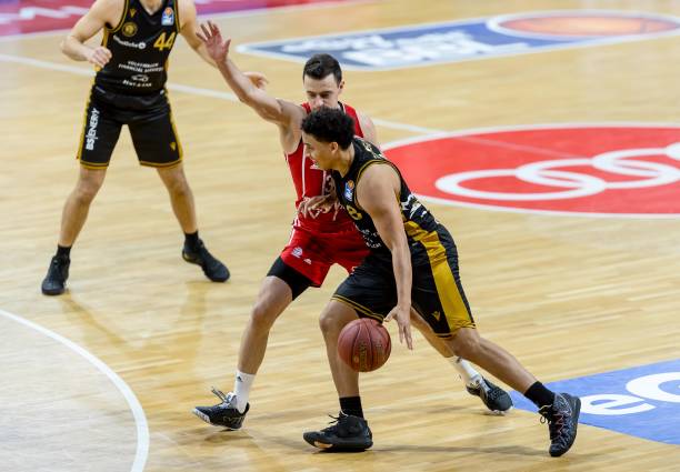 却遭遇母队 却遭遇母队